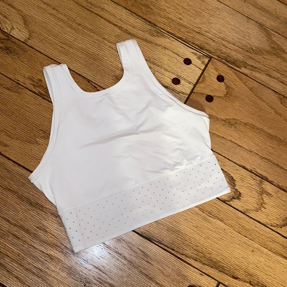 Lululemon “mind over miles” crop activewear top